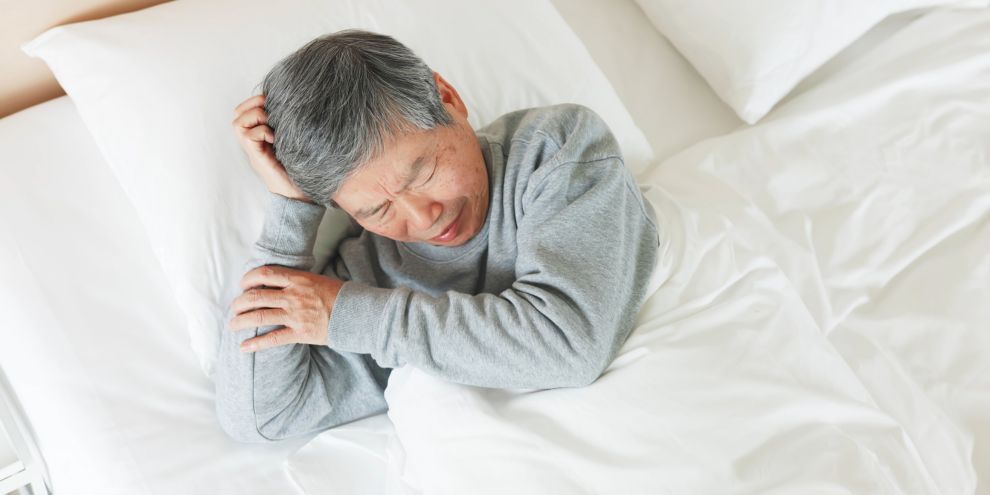Cách giúp người cao tuổi có giấc ngủ ngon hơn
