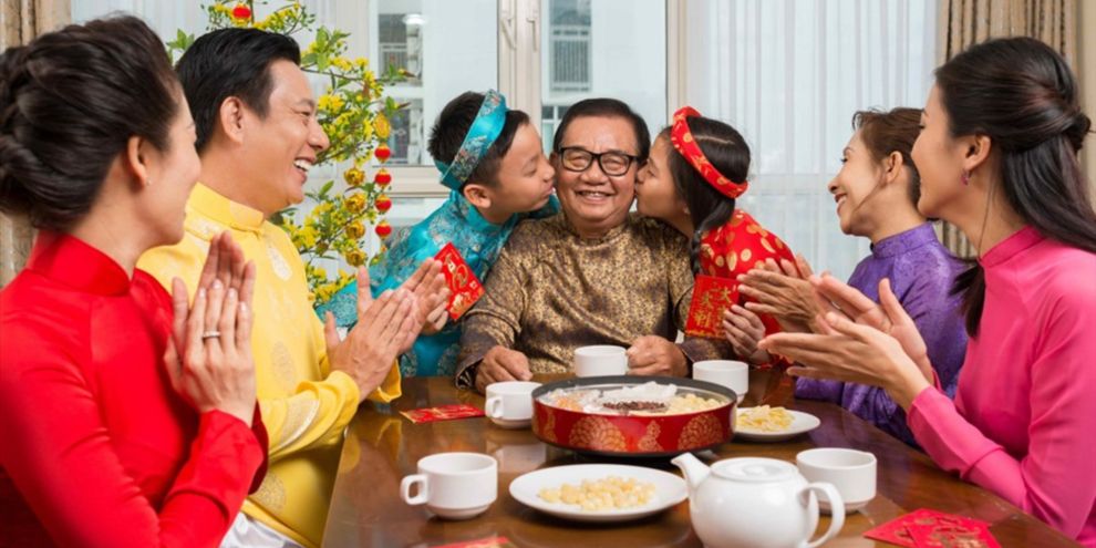 Cha Mẹ Khỏe Mạnh, Năm Mới An Khang