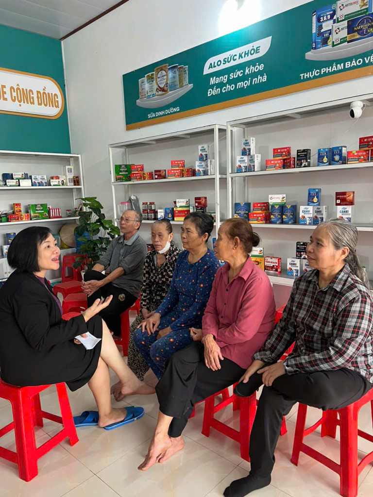 Già hóa dân số tại Việt Nam: Lời giải nào cho bài toán chăm sóc sức khỏe người cao tuổi?